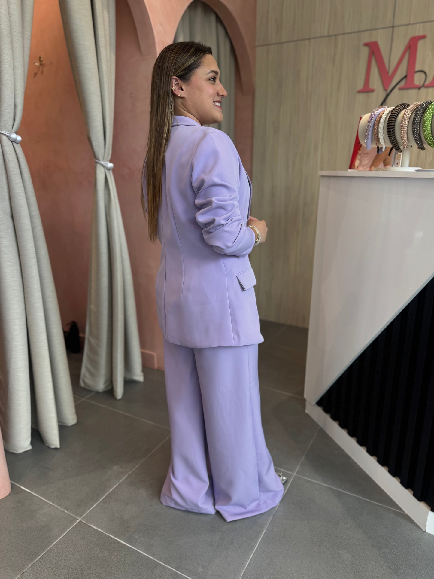 Set Ani Lila