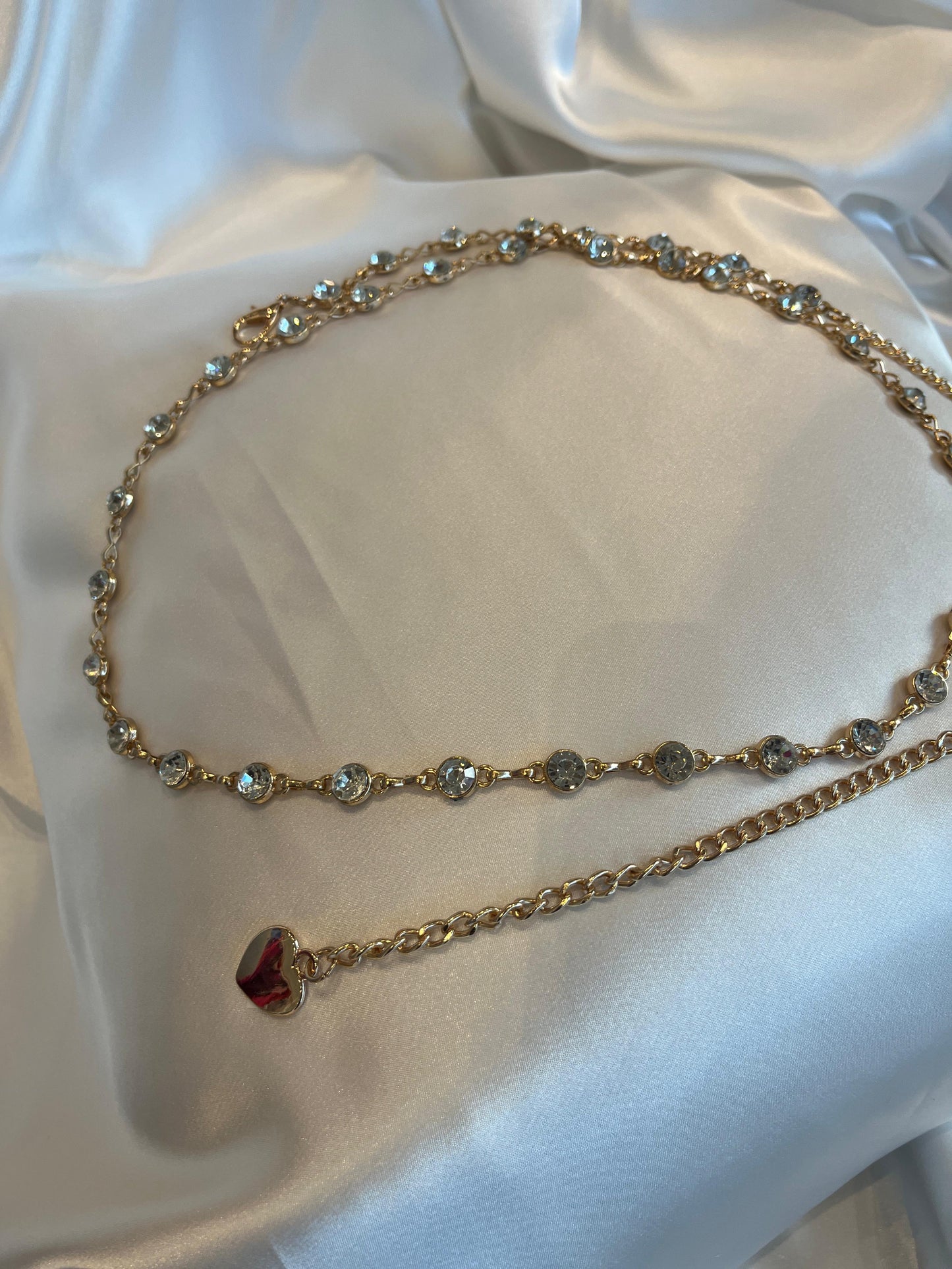 Cinturón Dorado de piedras