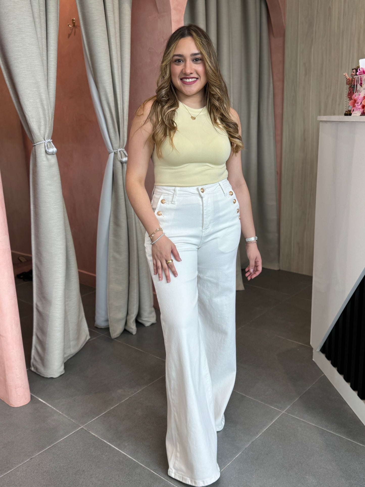 Butter Yellow Top