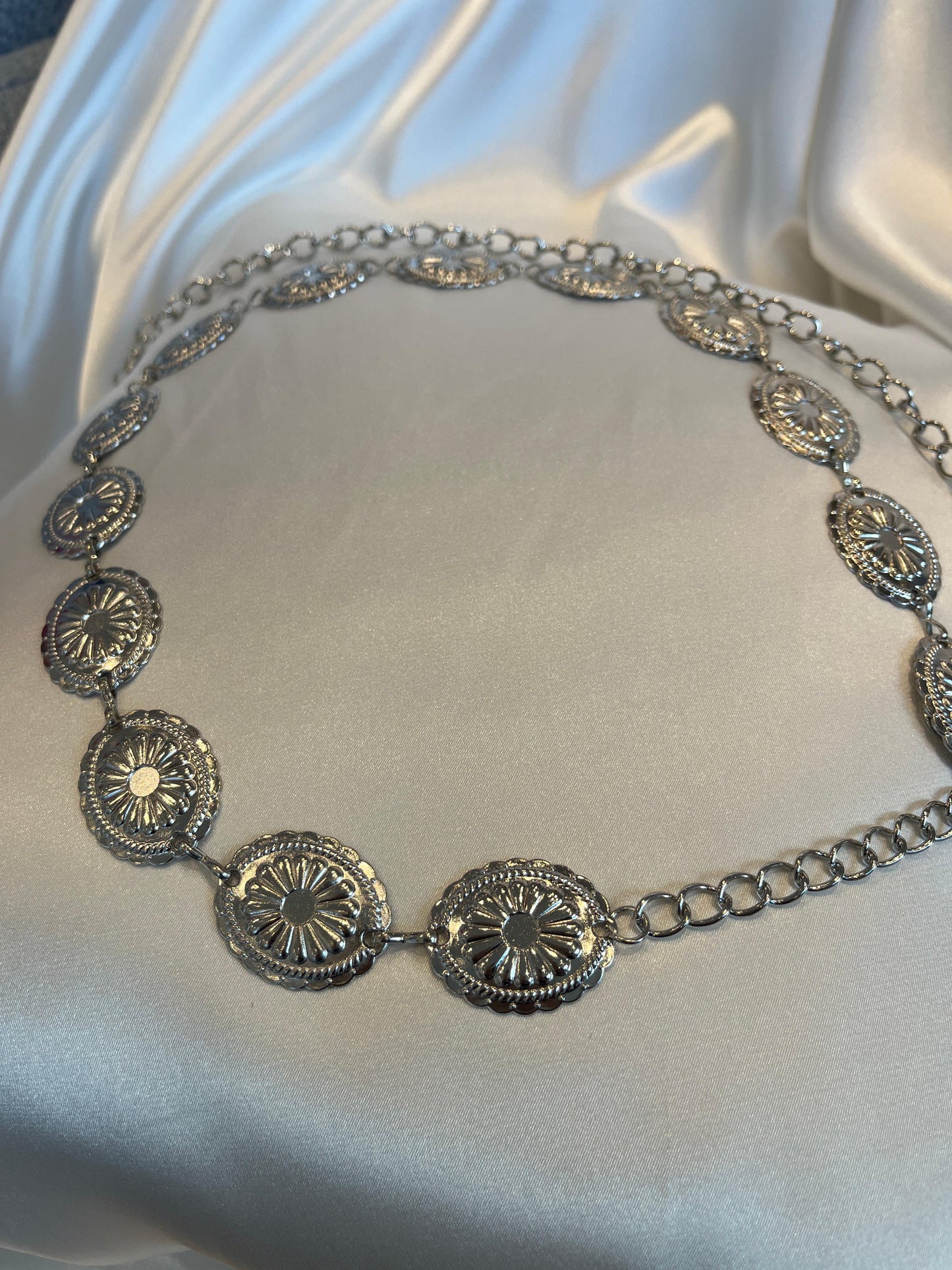 Correa de chapas Plateada