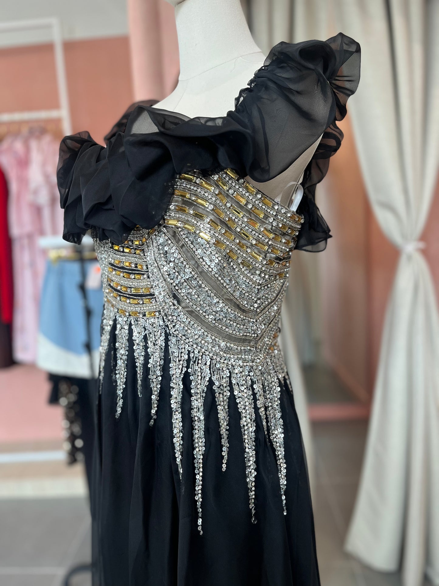 Maxi Vestido negro con brillos