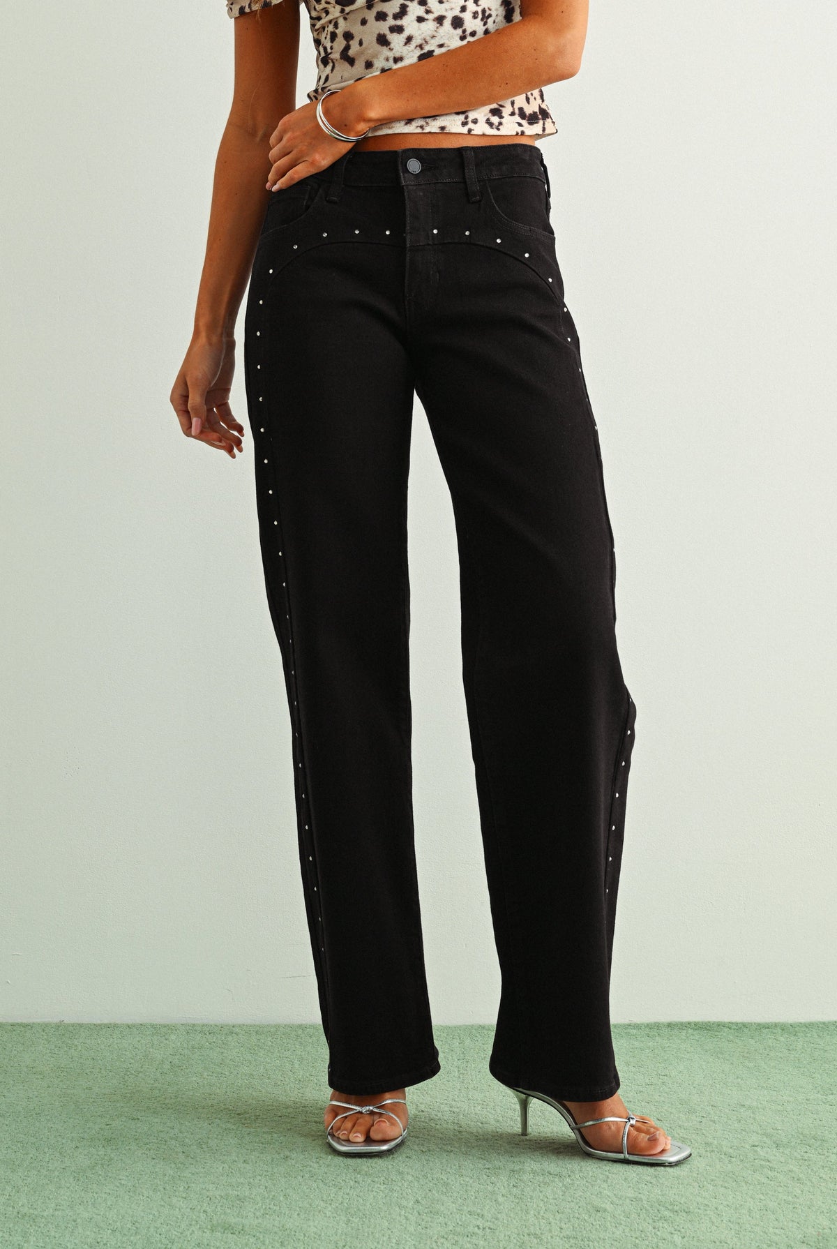 Black Western Rhinestone Straight Jeans - 30 Oct