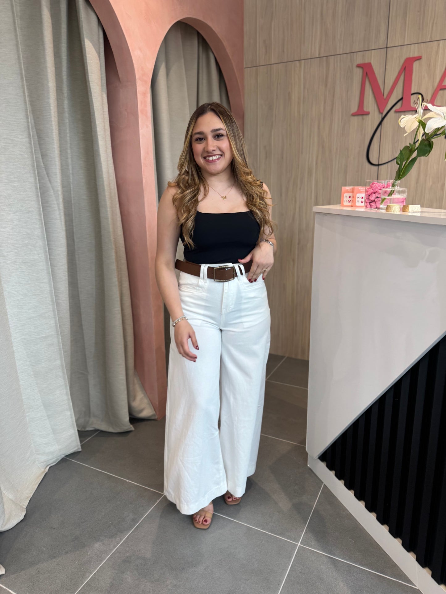White Pant