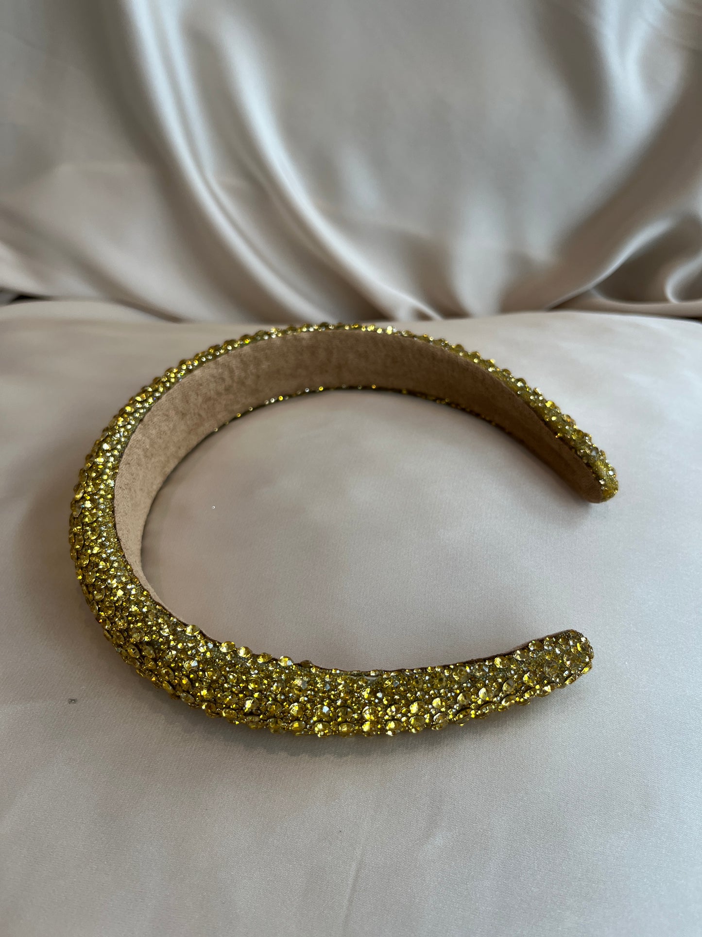 Diadema Amarilla